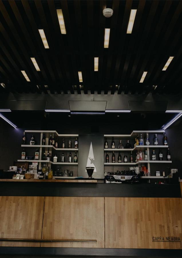 Pensiune Restaurant Capra Neagra Мойсей Экстерьер фото